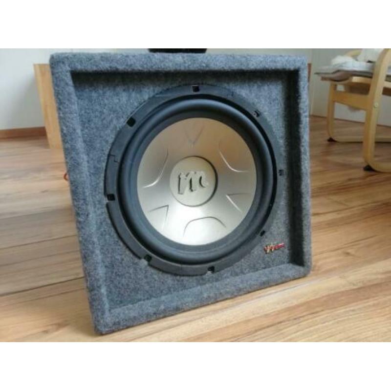 Subwoofer en verterker