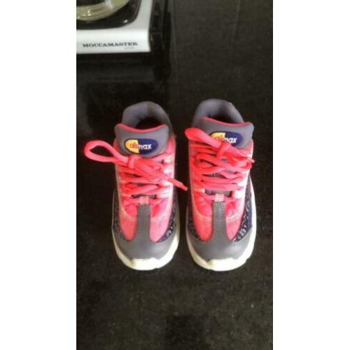 Nike Air Max maat 26. Uit VS, niet verkrijgbaar in NL.