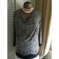 ‘adagio’ sierlijke tuniek / longsleeve maat 44-46