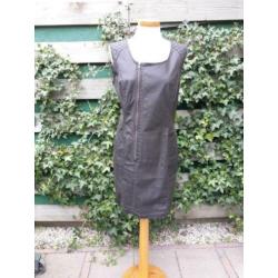 • Geisha jurk/tuniek voor 40-42 in bruin waxed stof, nieuw.