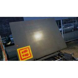 Dhollandia laadklep 1500kg 2013