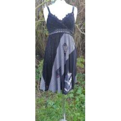 Net iets anders ! gave Jurk, mt. S/M en M/L,for her parijs