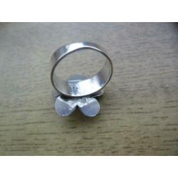 zilveren ring bloem met lapis lazuli steen [109]