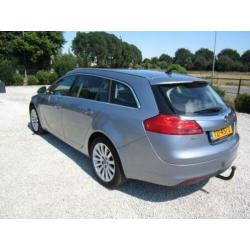 Opel Insignia sports tourer 2.0cdti excl.eco Navi trekhaak 1