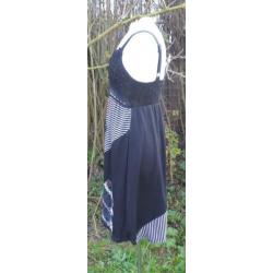 Net iets anders ! gave Jurk, mt. S/M en M/L,for her parijs
