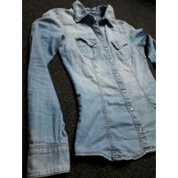 Spijkerblouse H&M mt 34 te koop