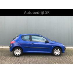 Peugeot 206 1.4 XR Nieuwe APK / Nap / Nieuwe banden!