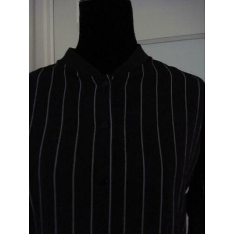 DAPHNEA zwarte krijtstreep blouse NIEUW, maat L/M