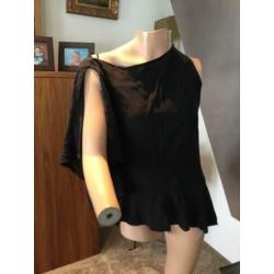 PINKO blouse maat m met leuke mouw