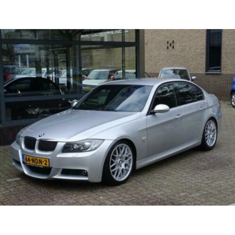 Bmw 3-SERIE 325D M SPORT UITGEVOERD /NAVI/ XENON