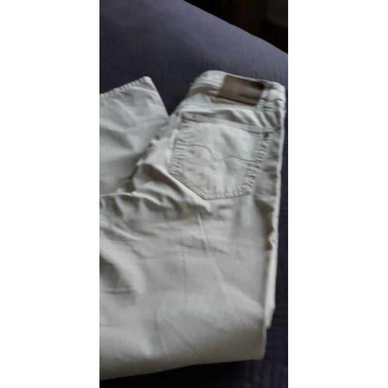 Pierre cardin beige broek type deauville maat 32 lengte 34