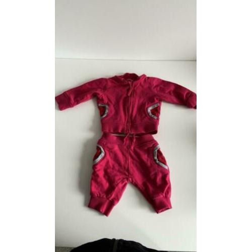 6 stuks Baby kleding maat 50 / 56