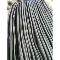 Volendammer plooirok/ blauwe rok