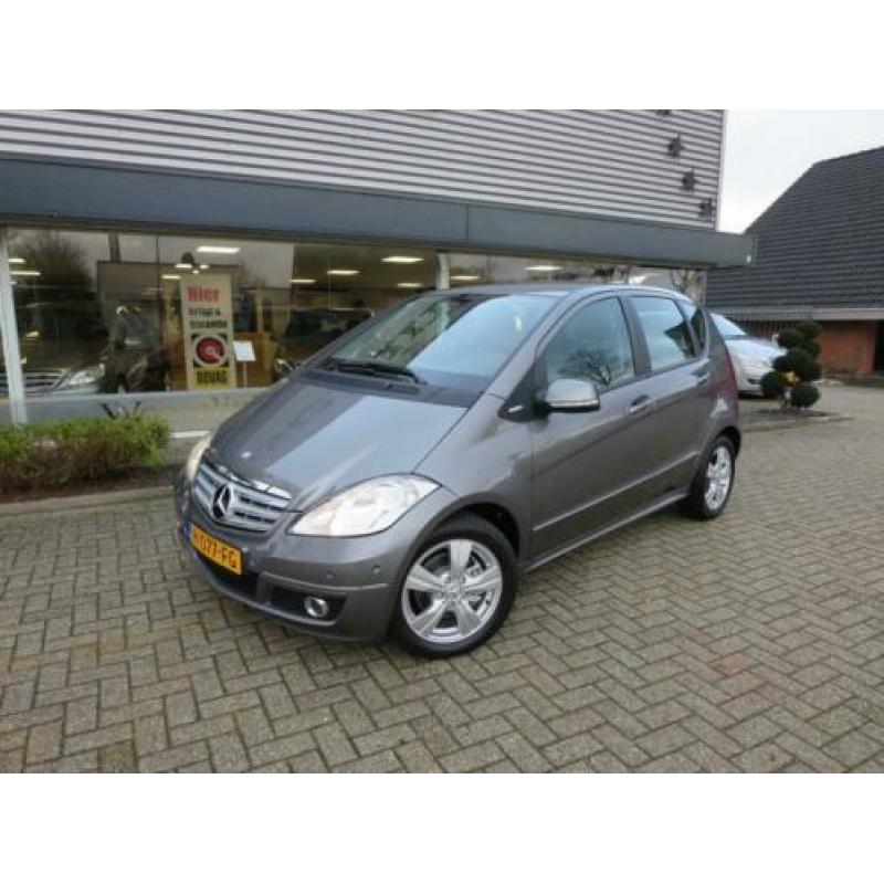 Mercedes-Benz A-Klasse 180 Avantgarde Automaat CVT