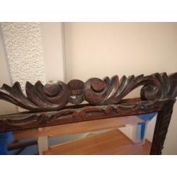 Oude houten spiegel