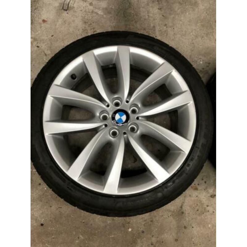 Nagenoeg nieuwe BMW 19” velgen met banden 331