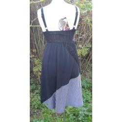 Net iets anders ! gave Jurk, mt. S/M en M/L,for her parijs