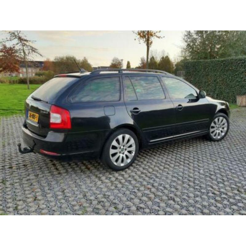 Skoda Octavia Combi 1.2 TSI Ambition Business Line /Automaat