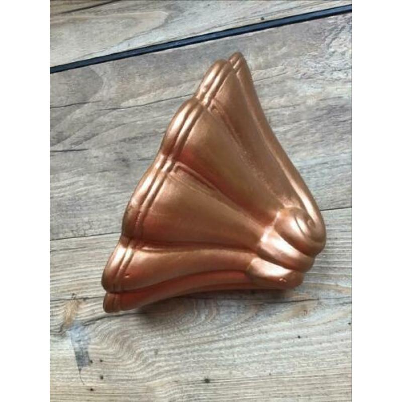 Console 19 cm br 10 cm hoog terra cotta steen golf patroon