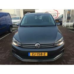 Volkswagen Touran 1.2 TSI Highline Business R