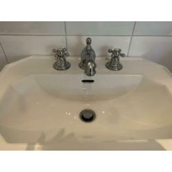 Duravit 1930 wastafels compleet met planchet en spiegels