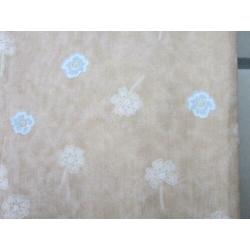 Lap Donkerbeige stof met beige en blauwe bloemen L 70/ B 80