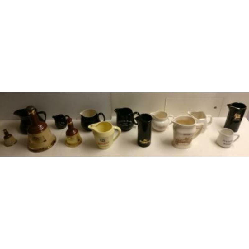 Diverse schitterende whisky kannen