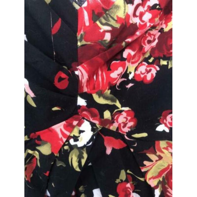 Super mooie Rinascimento jurk S/XS vintage uiterlijk bloemen