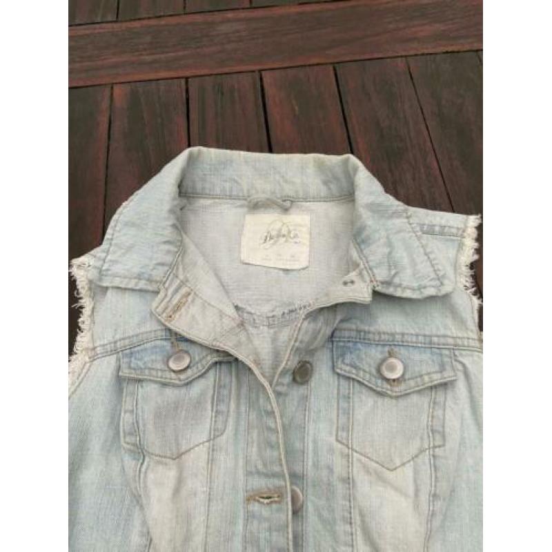 Spijkerjasje gilet maat 164 170 Denim & Co