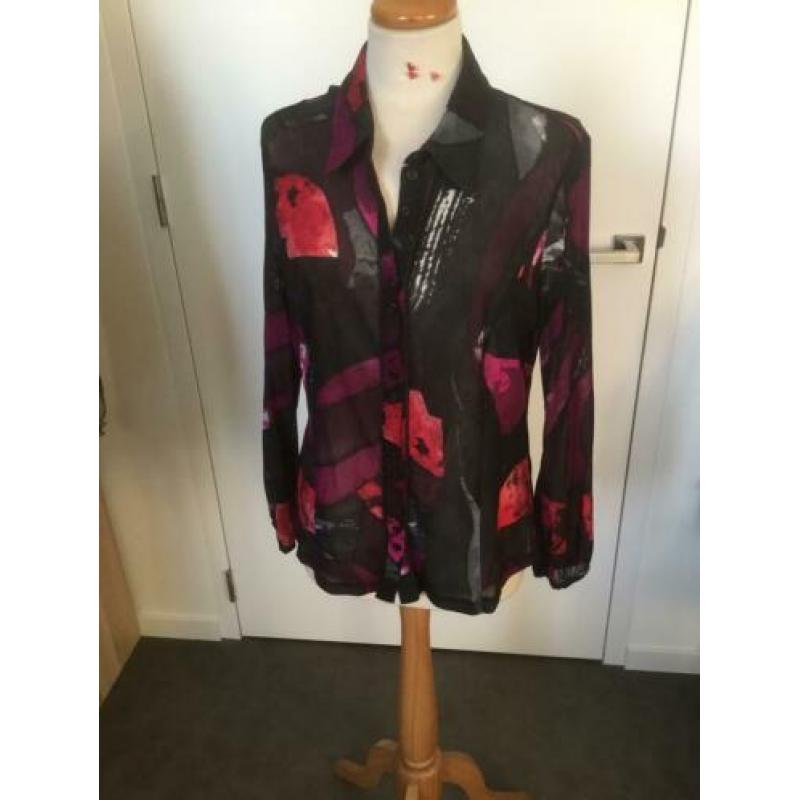 Prachtige blouse van Bonita (46) Voileachtige stof...