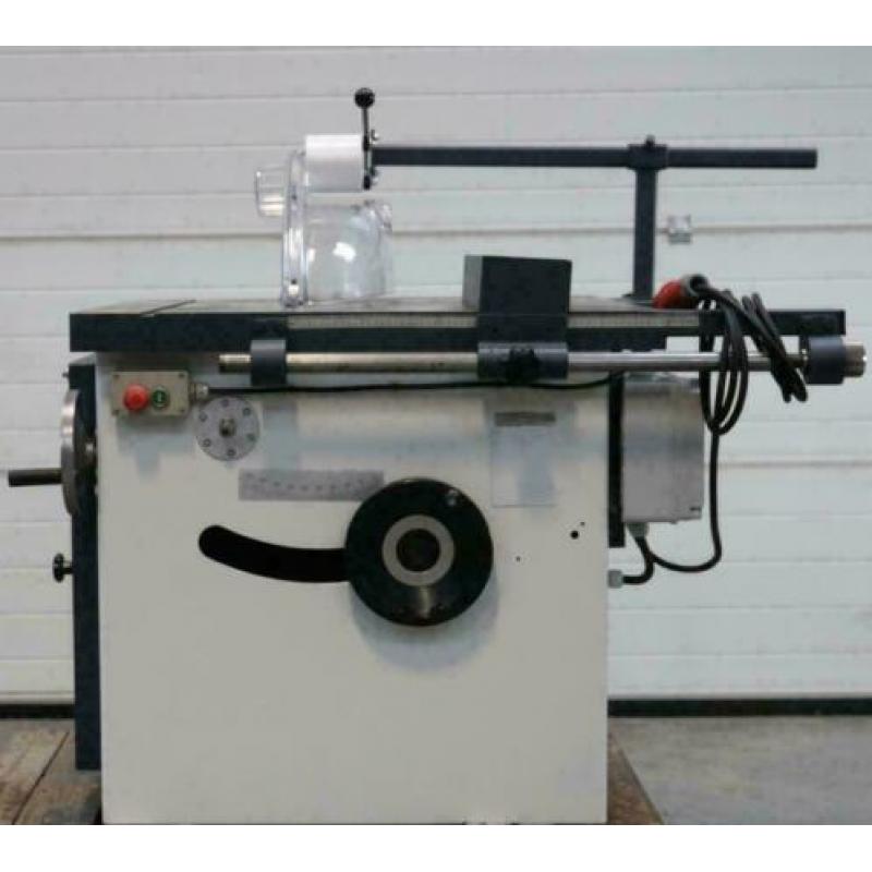 Harwi cirkelzaagmachine type 130 7.5pk
