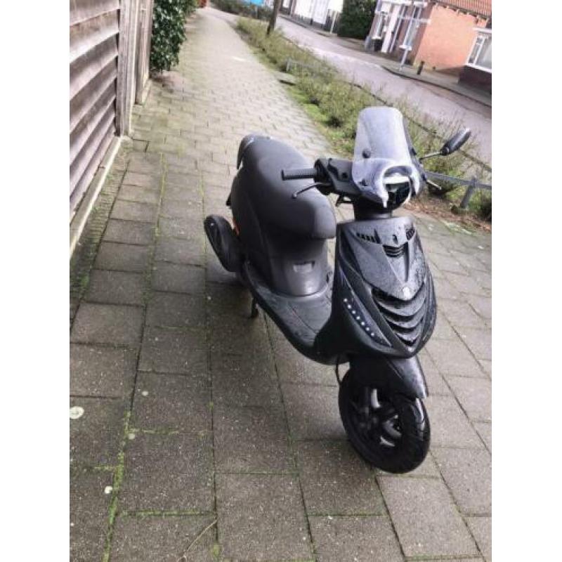 Mooie Piaggio zip