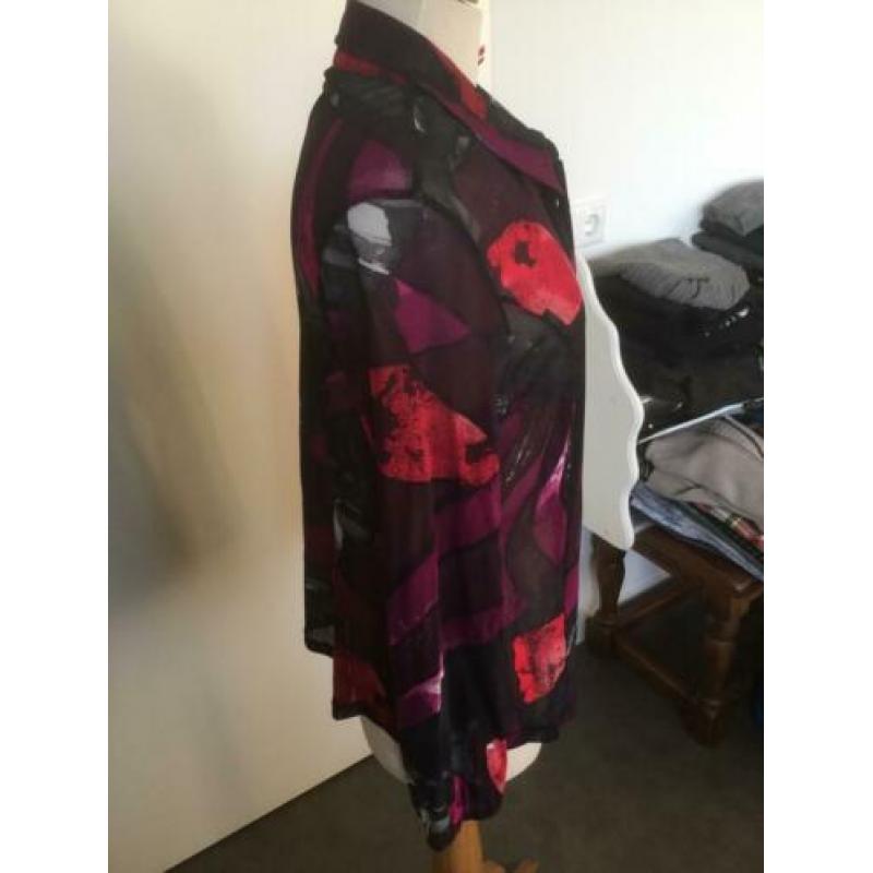 Prachtige blouse van Bonita (46) Voileachtige stof...