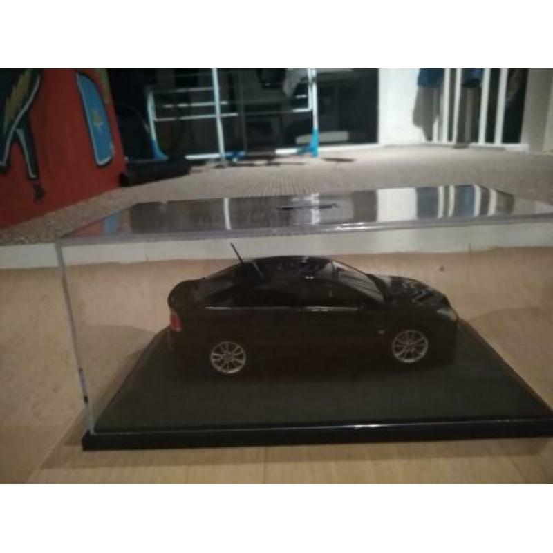 Opel Vectra C Gts Opc zwart schuco 1:43 (incl ovp)