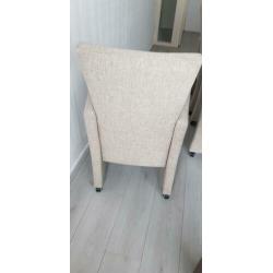 Eettafel inclusief 6 stoelen
