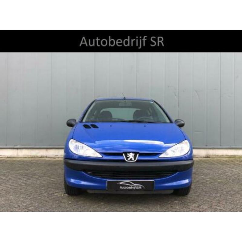 Peugeot 206 1.4 XR Nieuwe APK / Nap / Nieuwe banden!