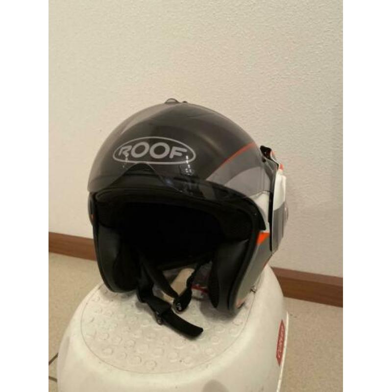 Roof Desmo systeemhelm