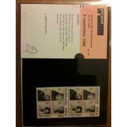 Originele PTT postzegelmapjes nmr 14,36,77,175 en 189