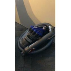 Dyson allergy parquet stofzuiger GEBRUIKT