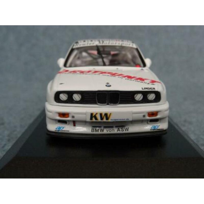 BMW E30 M3 #377 Reuter Motorsport Promo Minichamps 966 stuks