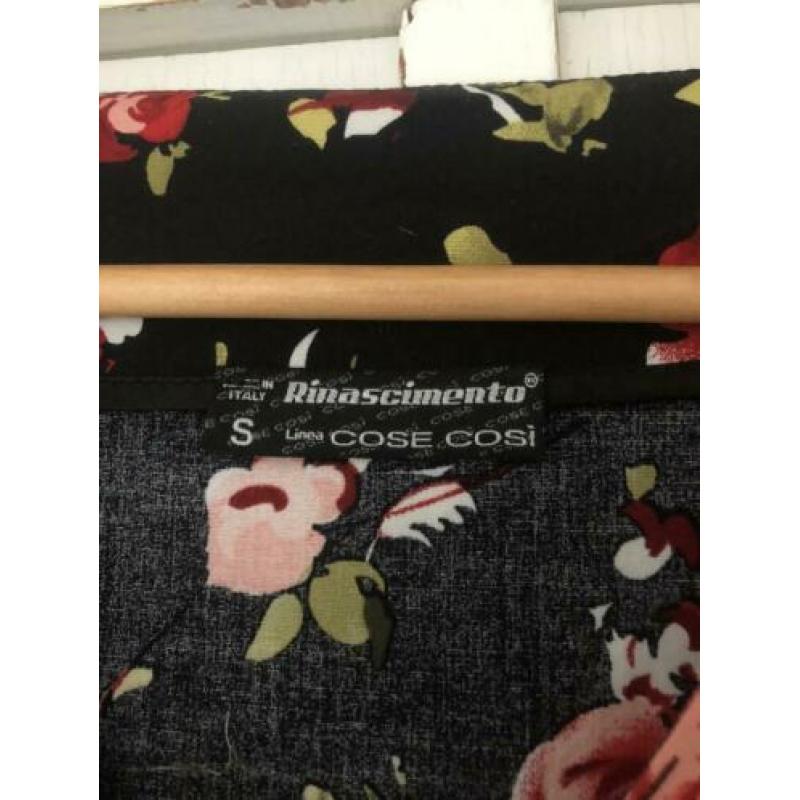 Super mooie Rinascimento jurk S/XS vintage uiterlijk bloemen