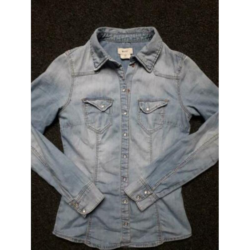 Spijkerblouse H&M mt 34 te koop