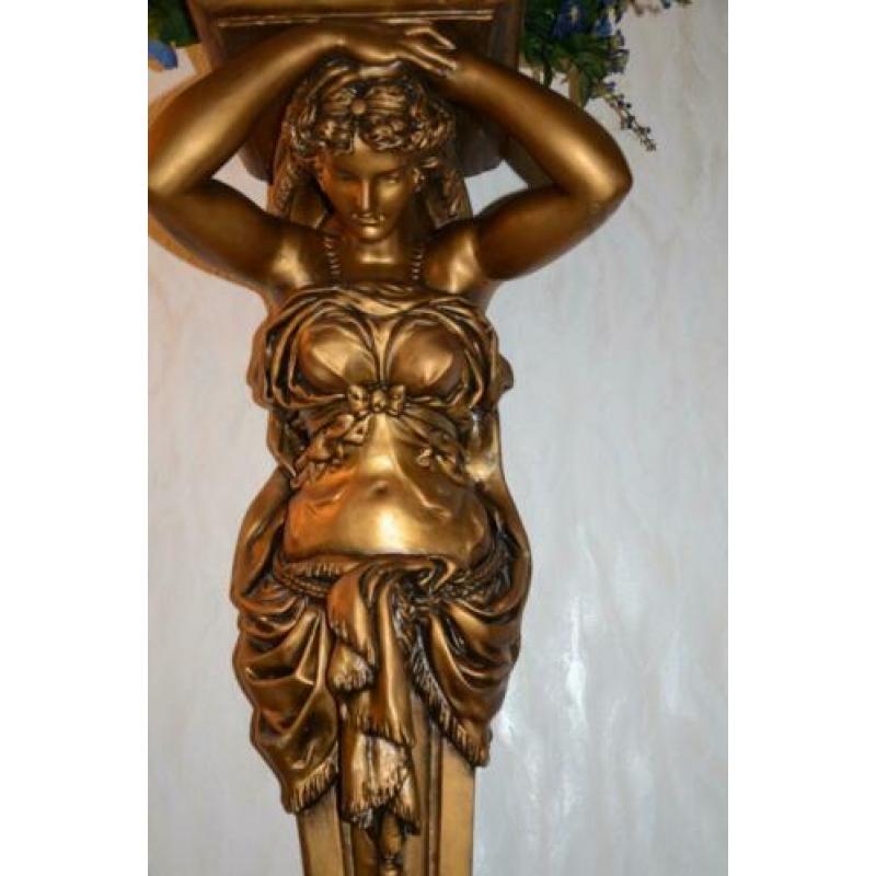 Mariabeeld Godin Vrouwenfiguur (goud gouden)