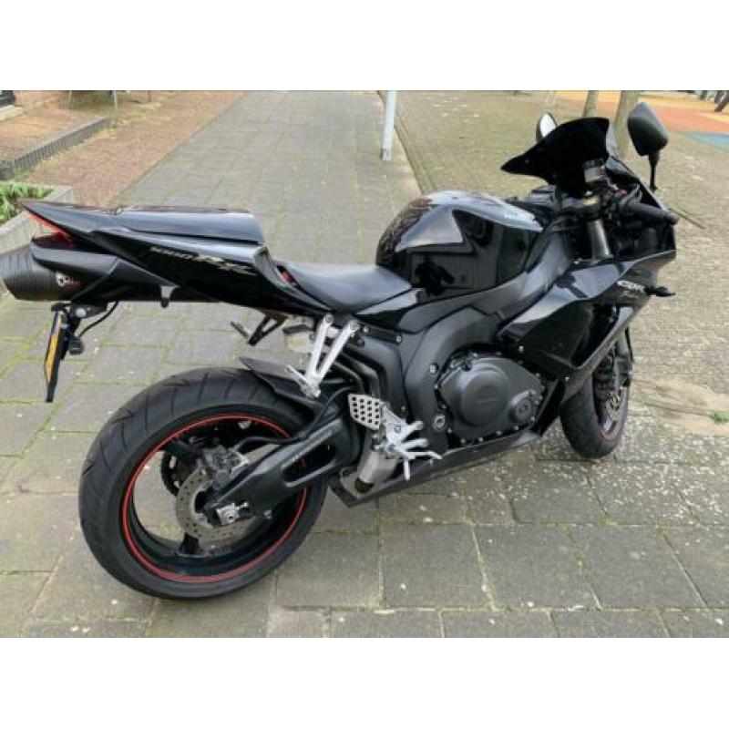 Honda cbr1000rr Fireblade