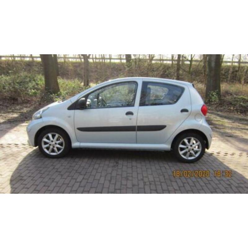 Toyota Aygo , bj 2007 , 4 deurs , eerste eigenaar