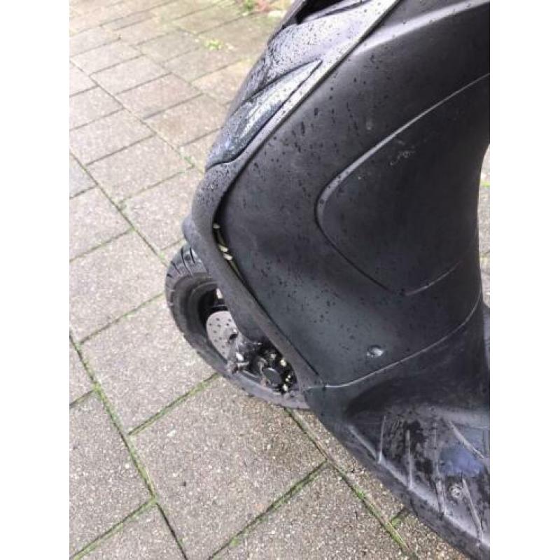 Mooie Piaggio zip
