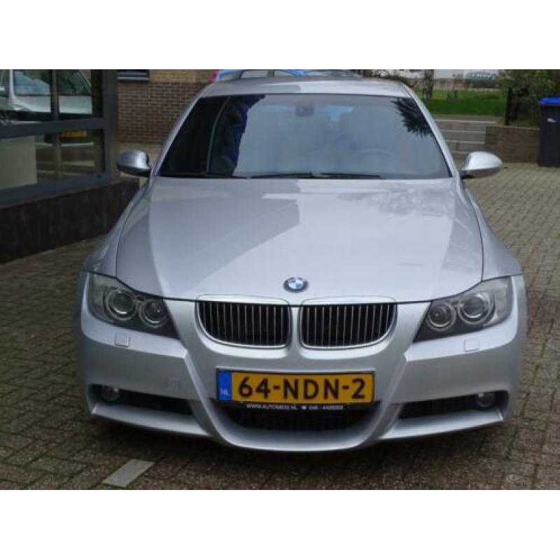 Bmw 3-SERIE 325D M SPORT UITGEVOERD /NAVI/ XENON