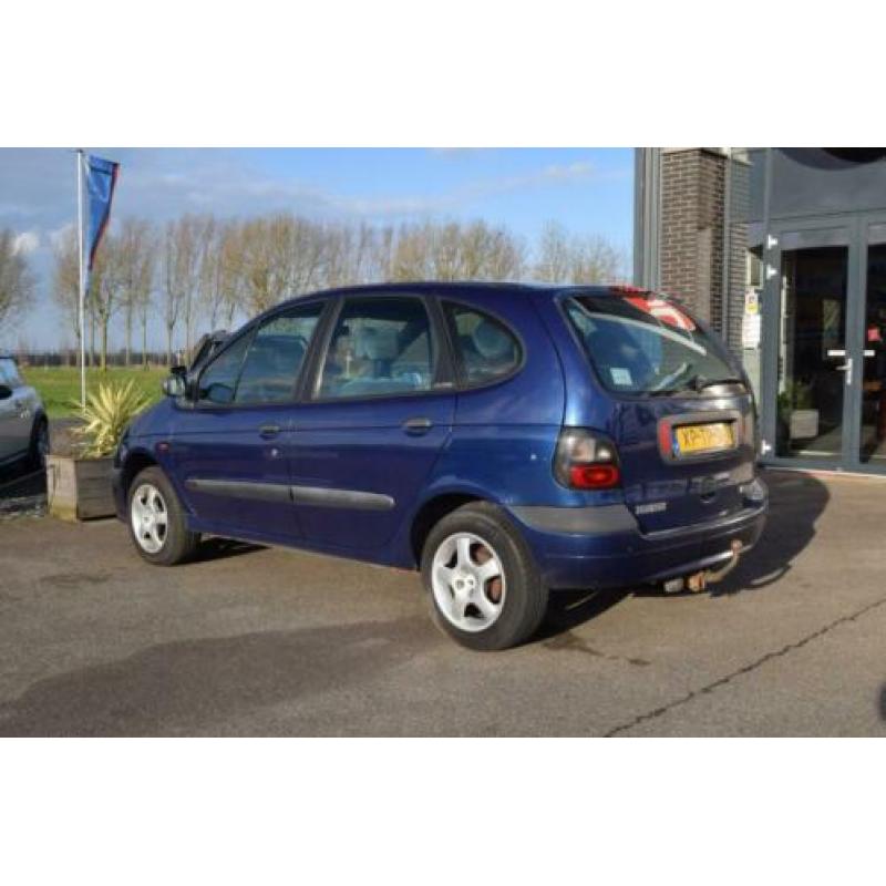 Renault Megane 1.9 DTI Scenic 1999 | Trekhaak | Nieuwstaat