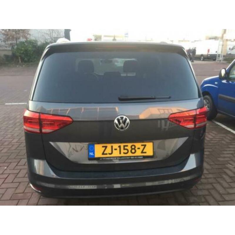 Volkswagen Touran 1.2 TSI Highline Business R