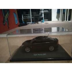 Opel Vectra C Gts Opc zwart schuco 1:43 (incl ovp)
